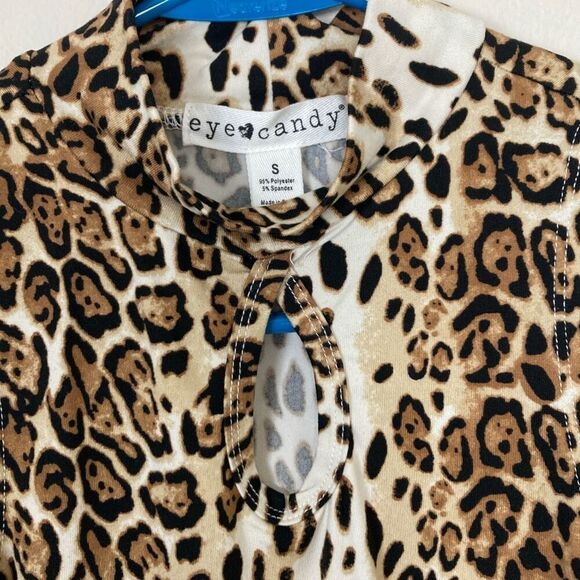 Eye Candy Animal Print Mock Turtleneck Sleeveless Tank with Keyhole Size Small ( - Picture 3 of 8